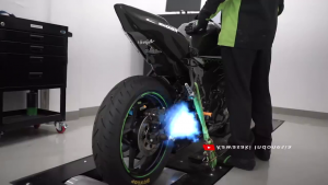 Kawasaki ZX-15R exhaus